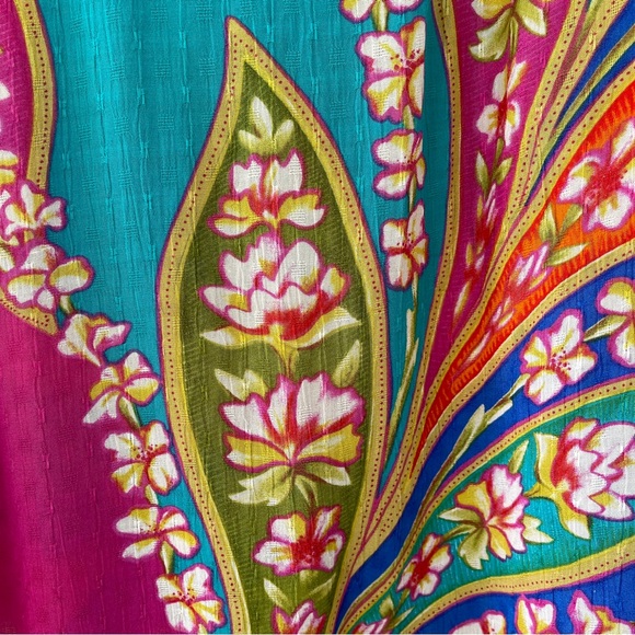 Haute Hippie Style Colorful Floral Top Blouse Size M NWT - Picture 7 of 10